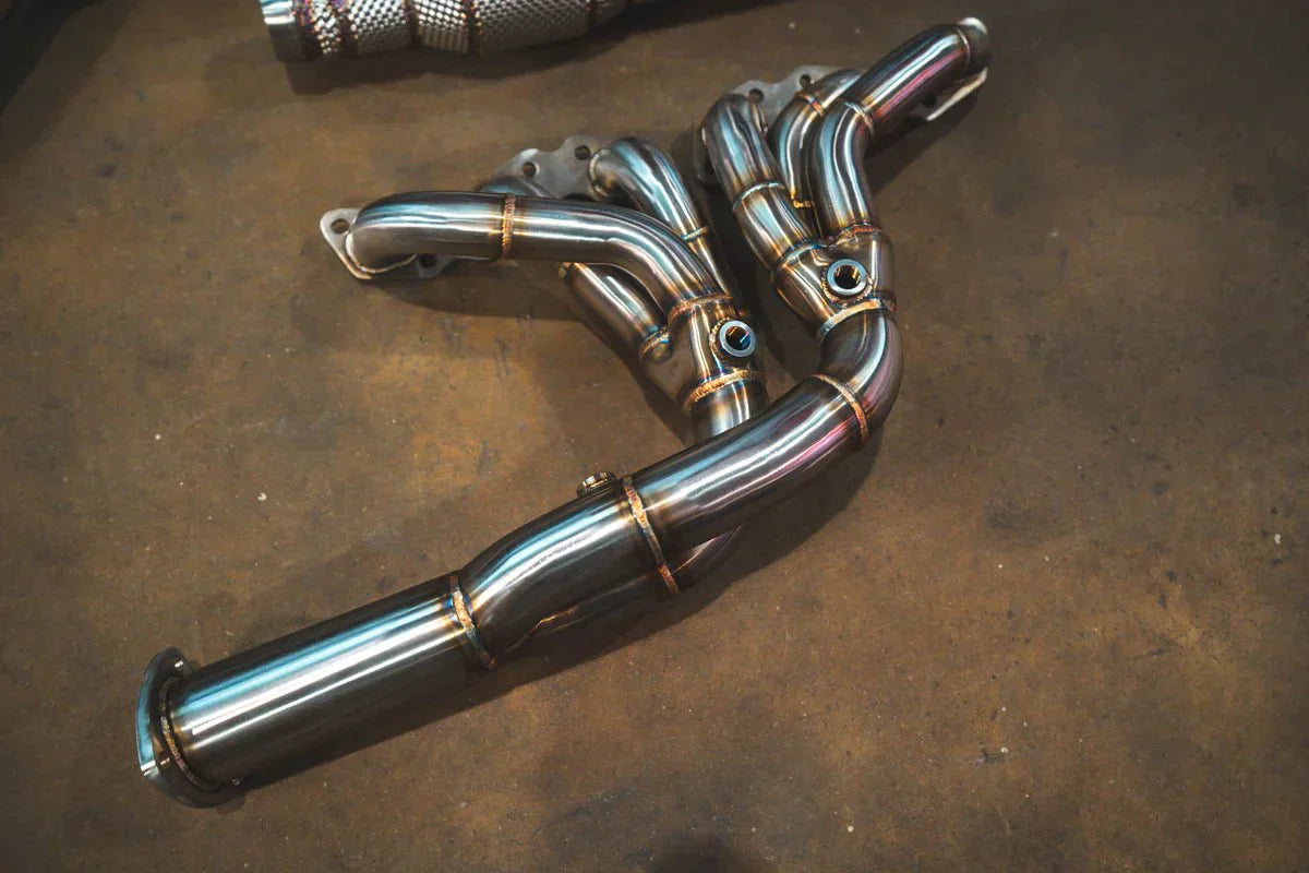 Aston Martin DBS V12 نظام كورساترونك الإلكتروني