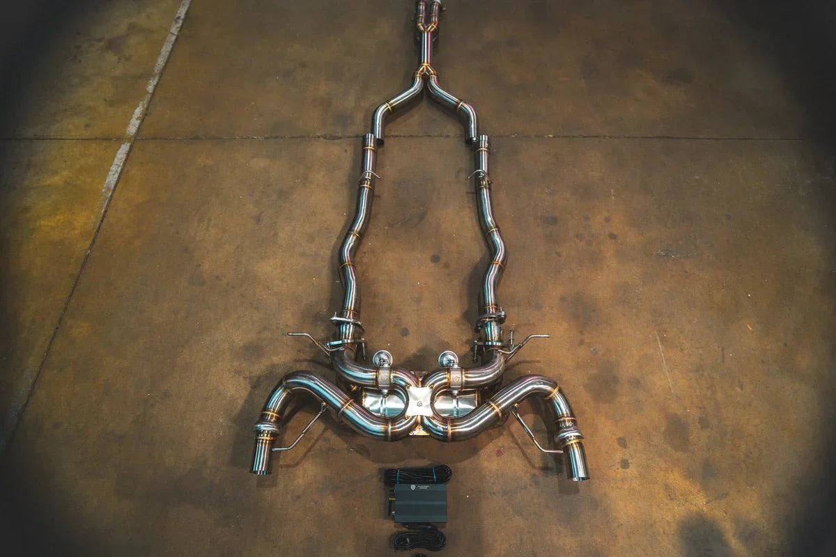 Aston Martin DBS V12 نظام كورساترونك الإلكتروني