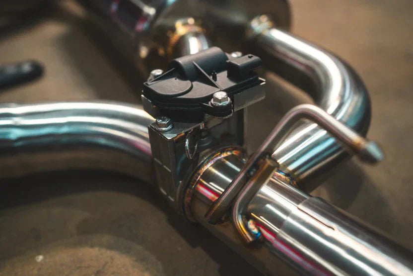 BMW Z4 G29 M40i نظام كورساترونك الإلكتروني