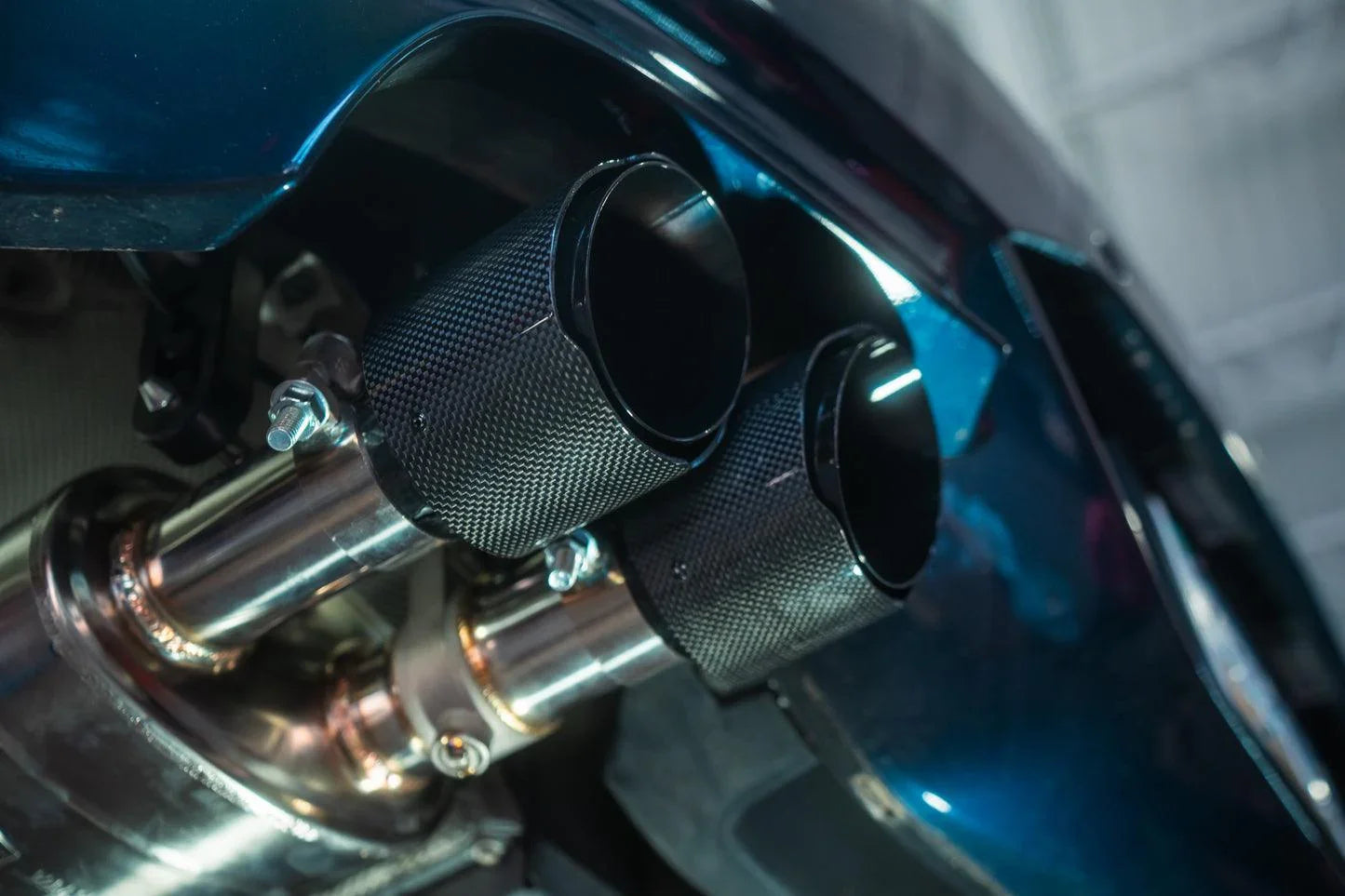دبة كورسا الالكترونية مع كامل ملحقات التشغيل - Corsatronic Exhausts