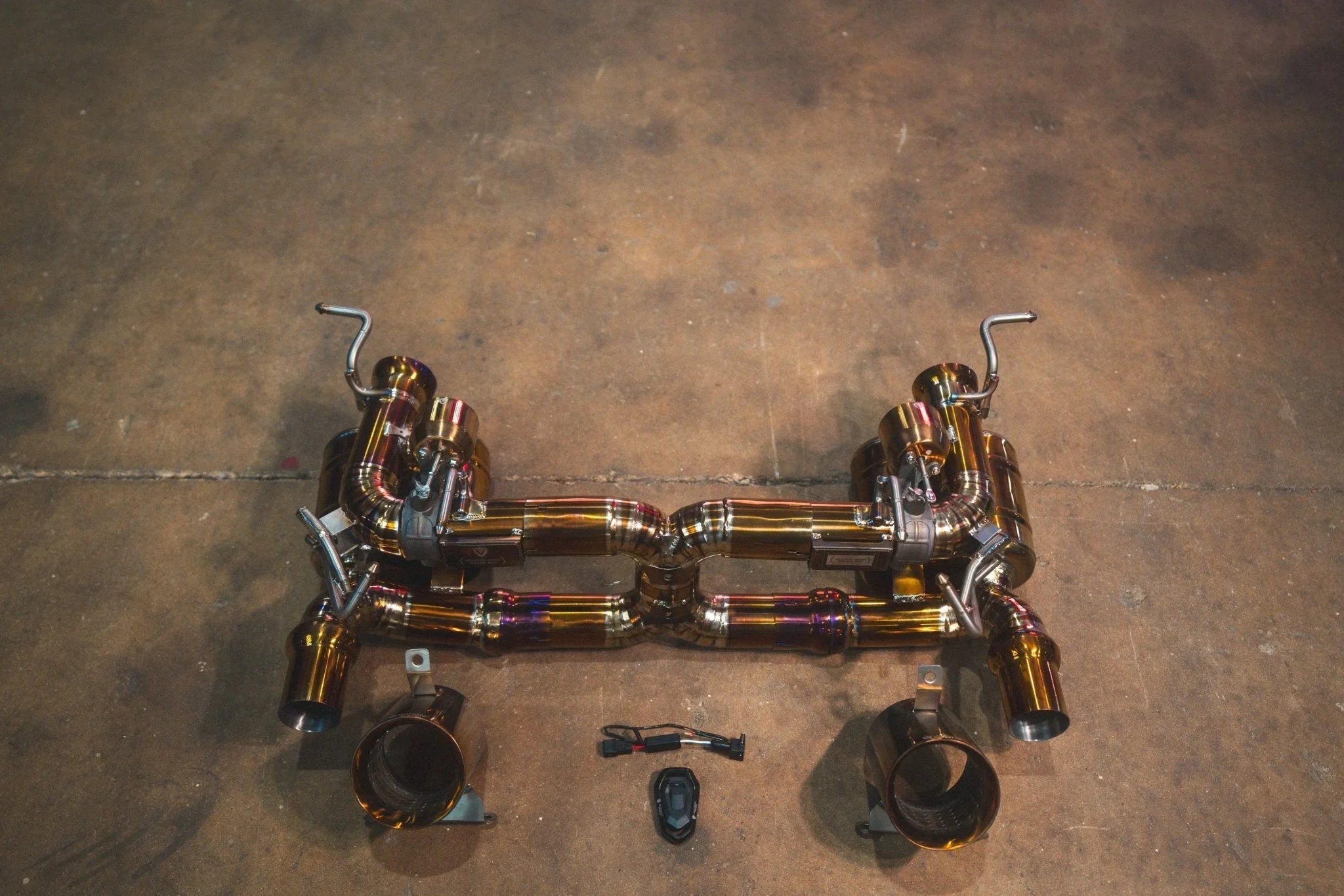 Ferrari 458 Speciale / Aperta نظام كورساترونك الإلكتروني - Corsatronic Exhausts