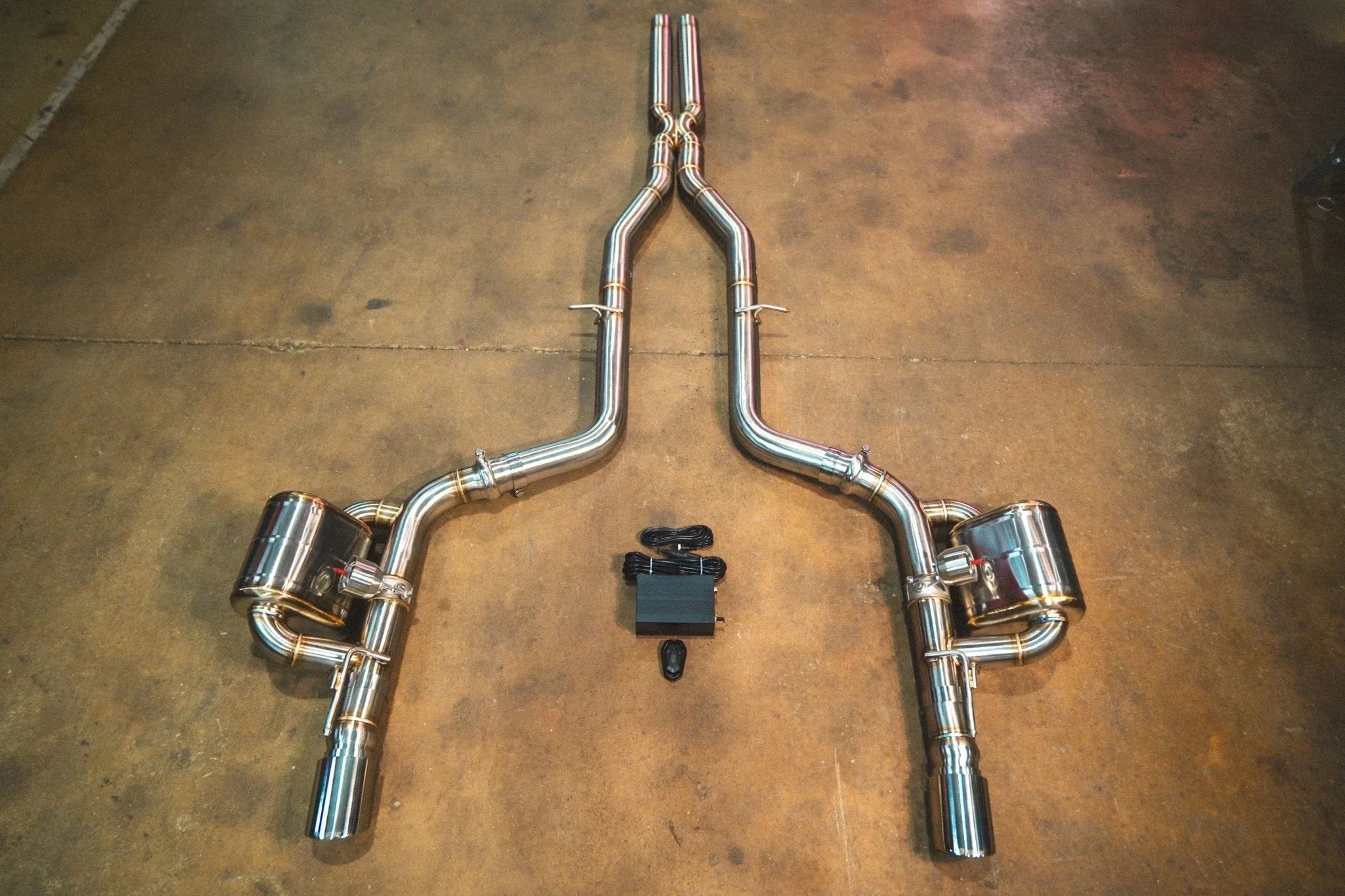 كات باك من كورساترونك - تشارجر وتشالنجر V8 - Corsatronic Exhausts