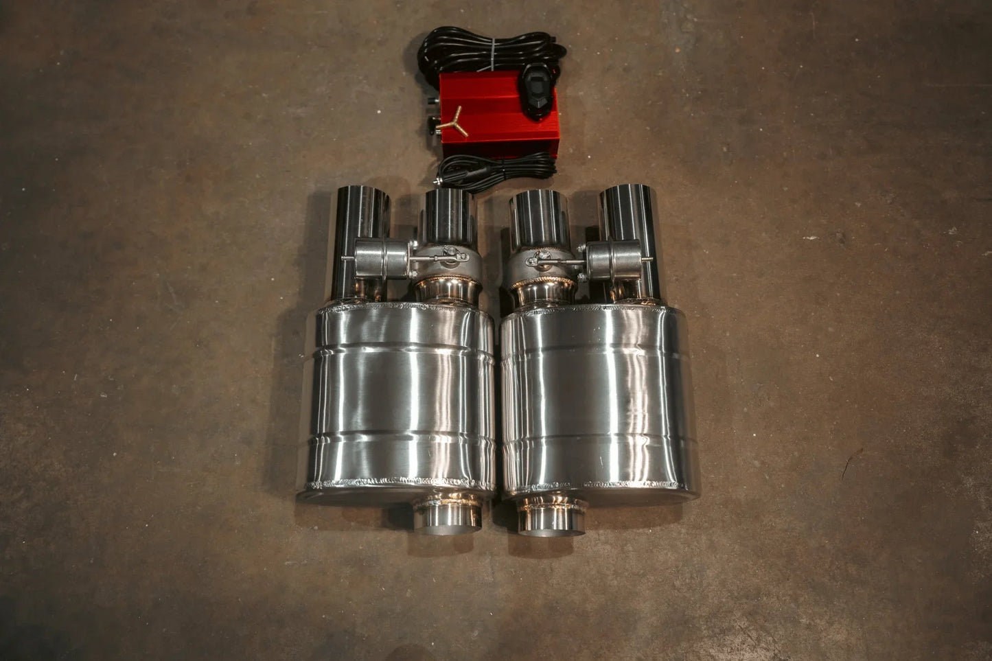 مجموعة دبات كورسا الالكترونية مع كامل ملحقات التشغيل - Corsatronic Exhausts